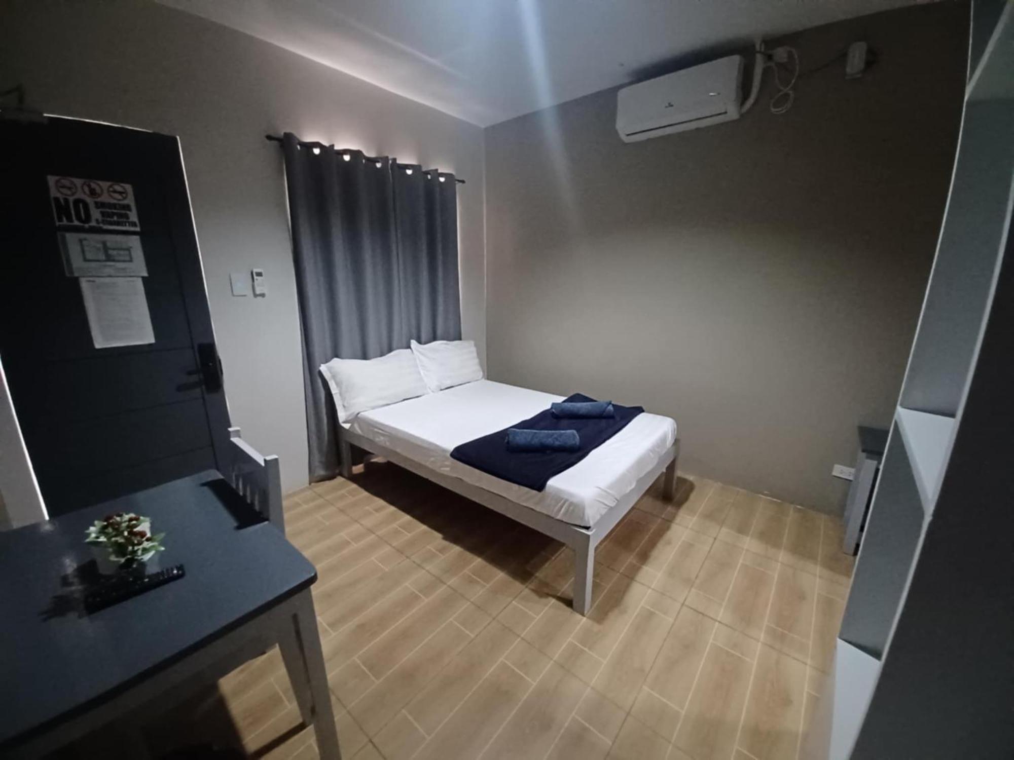2020 Travelers Inn Dumaguete City Eksteriør bilde