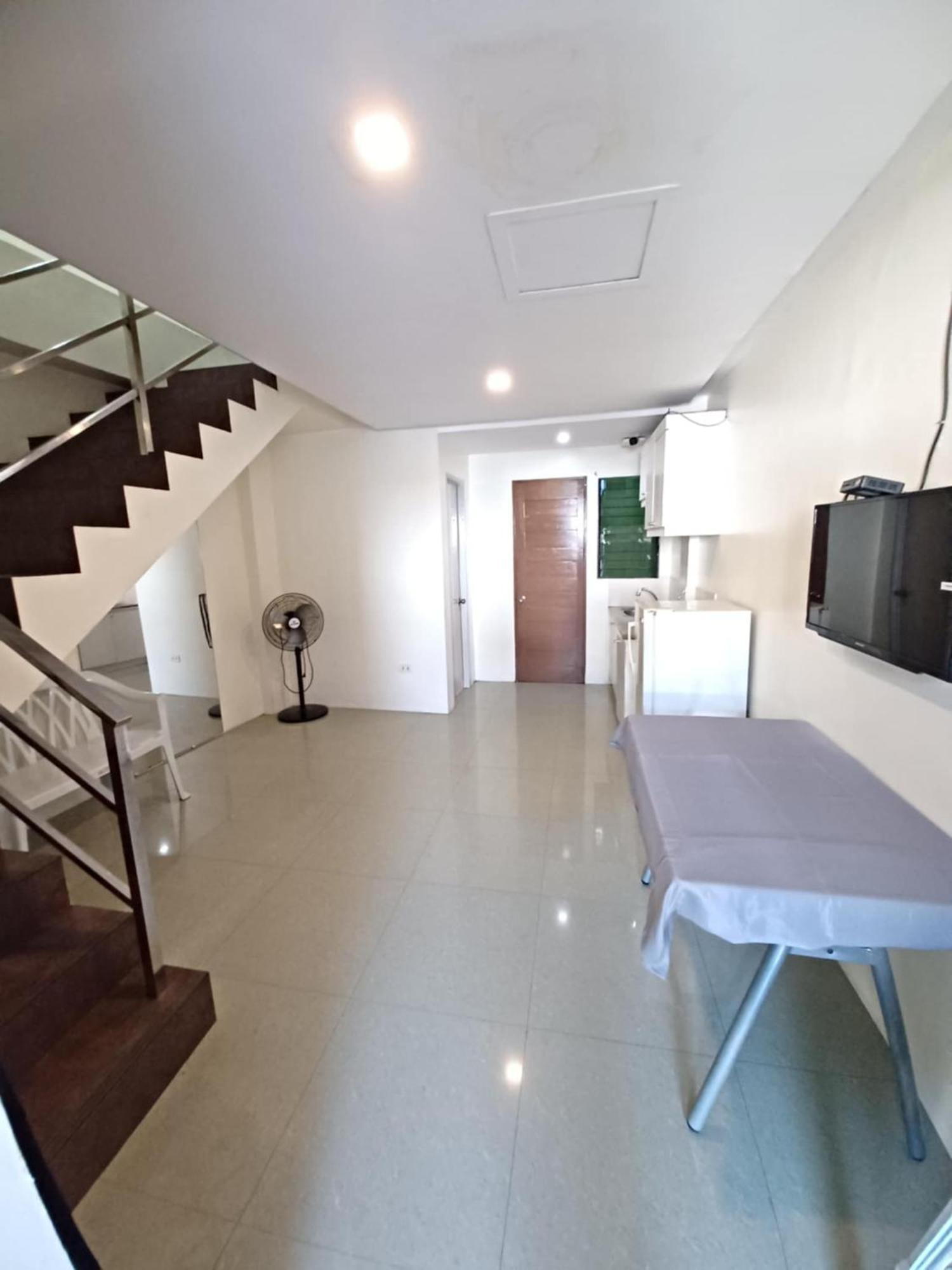 2020 Travelers Inn Dumaguete City Eksteriør bilde