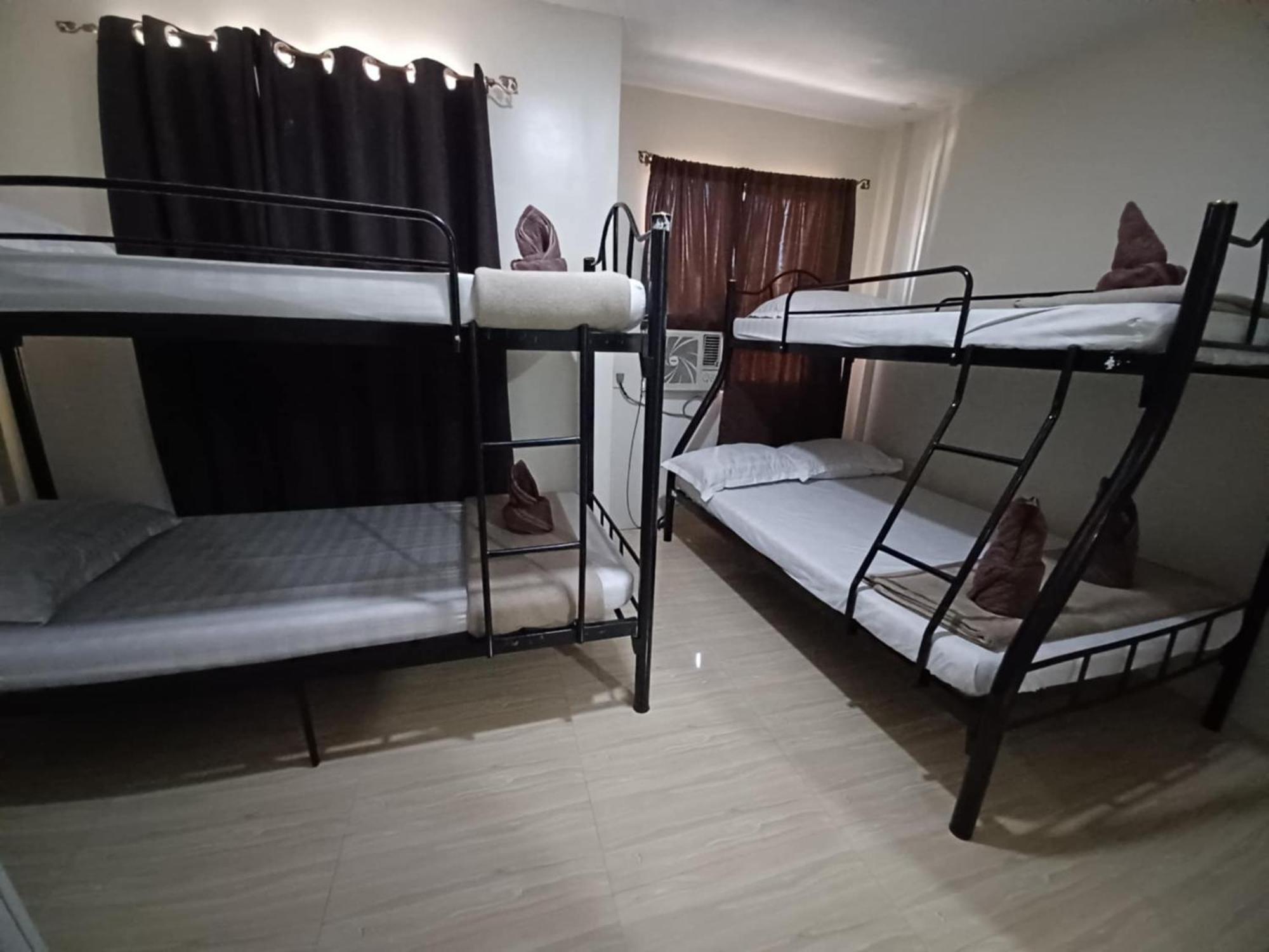 2020 Travelers Inn Dumaguete City Eksteriør bilde