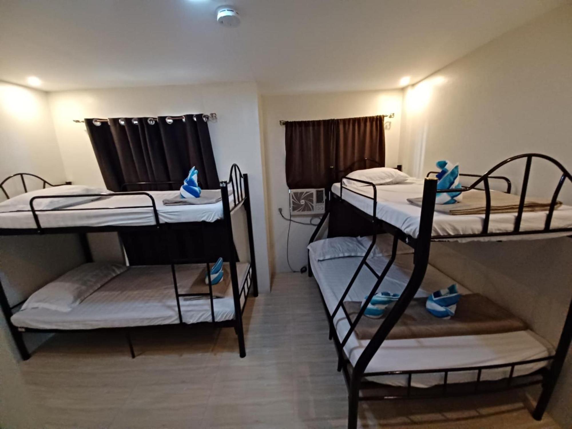 2020 Travelers Inn Dumaguete City Eksteriør bilde