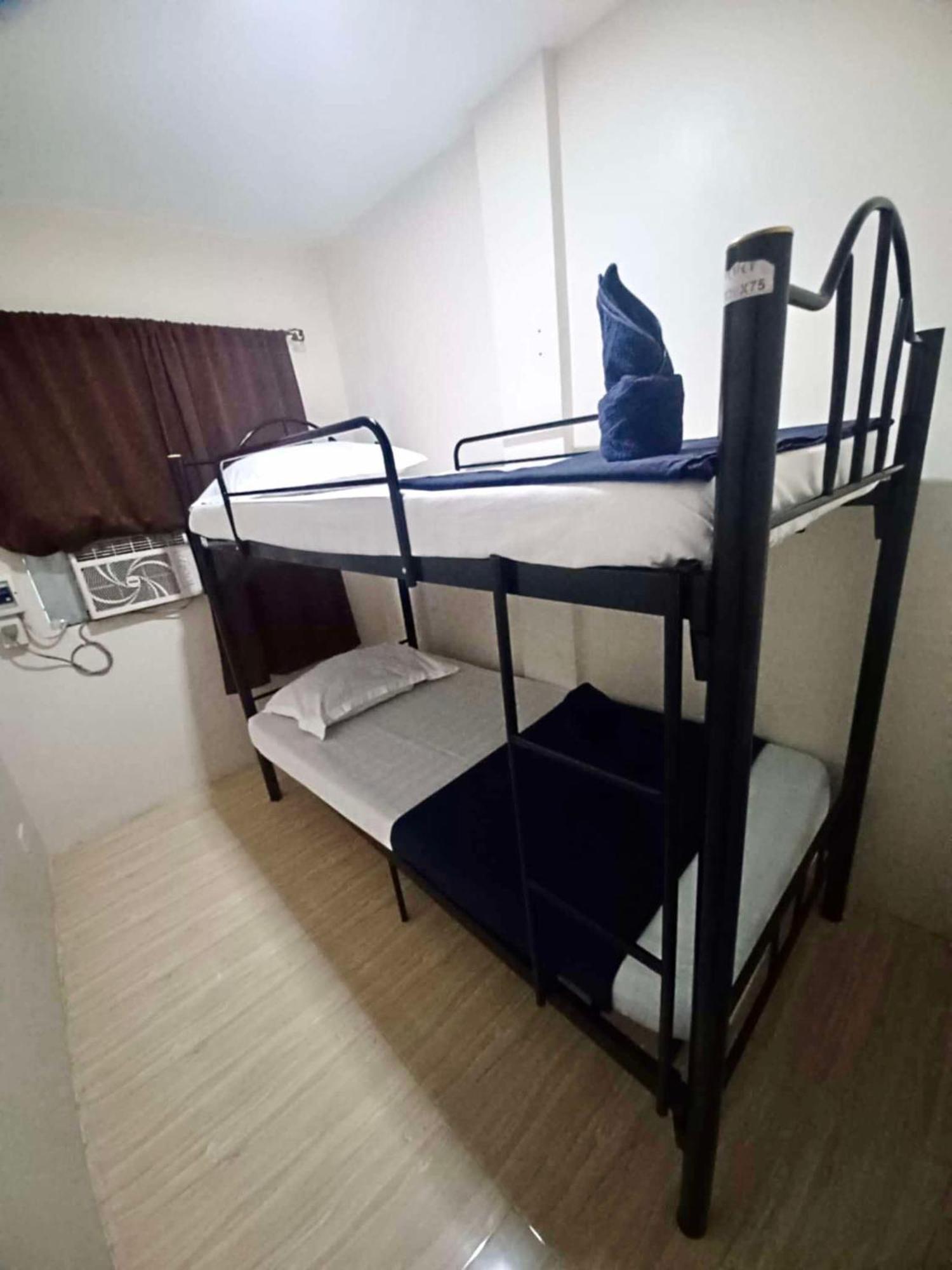 2020 Travelers Inn Dumaguete City Eksteriør bilde